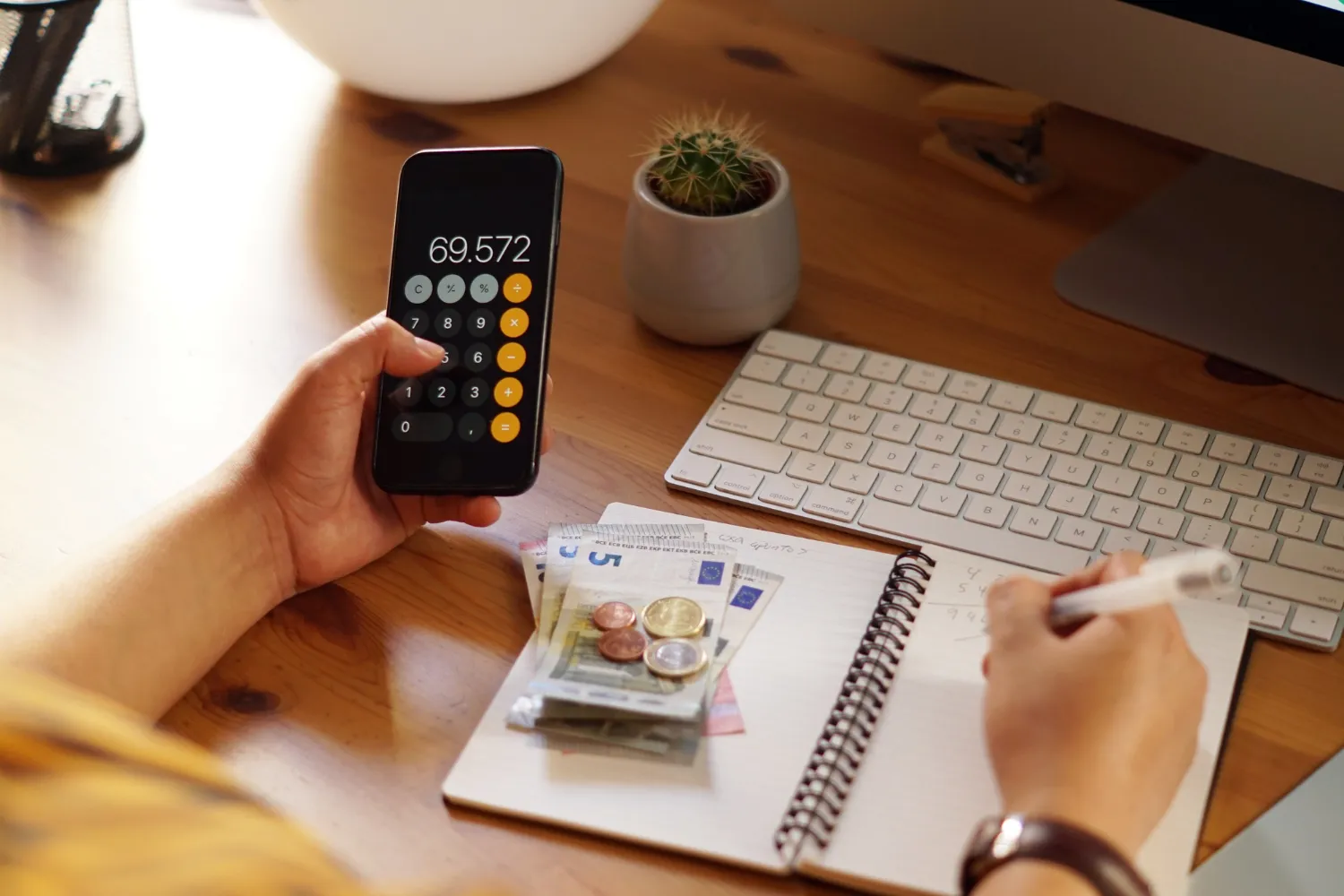 Jaką prowizję pobiera Booking.com i od czego zależy jej wysokość?